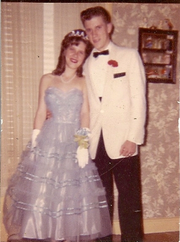 Senior Prom photo of Earle Craigie and MaryAnn Kingman.